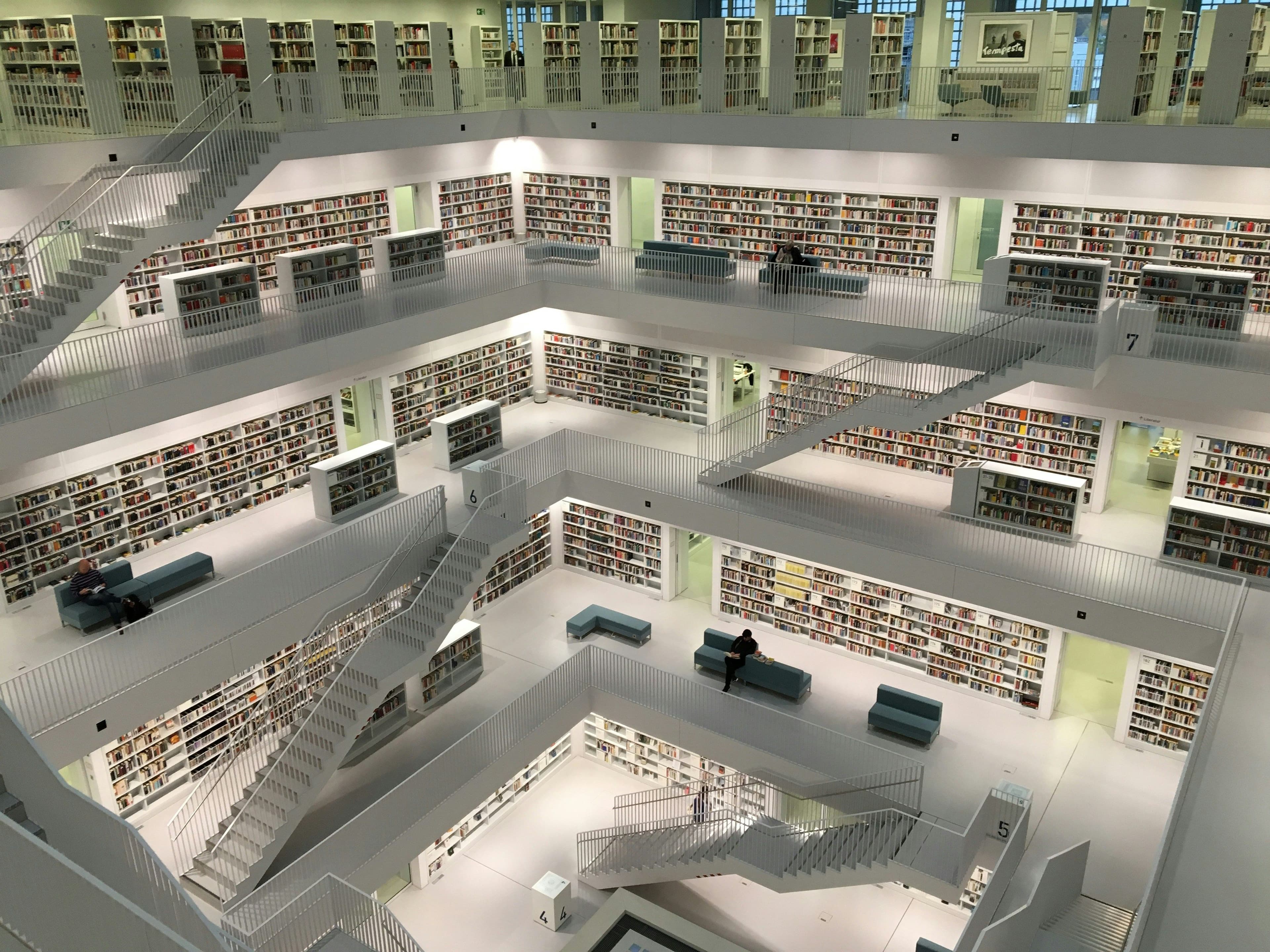 Database Scalability: From Single Server to Distributed Systems
